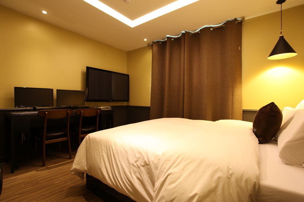Lin Hotel Seoul Bagian luar foto