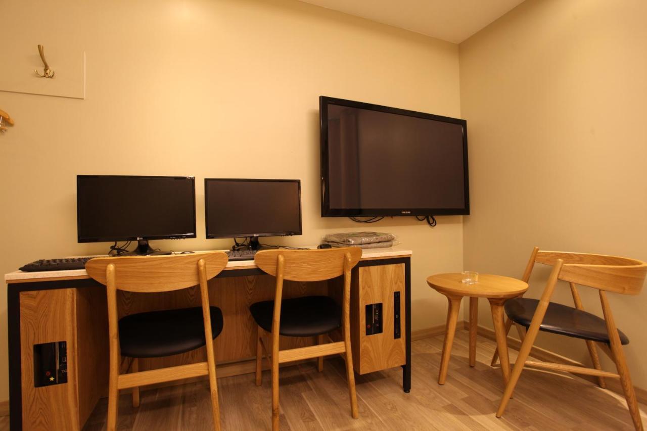Lin Hotel Seoul Bagian luar foto