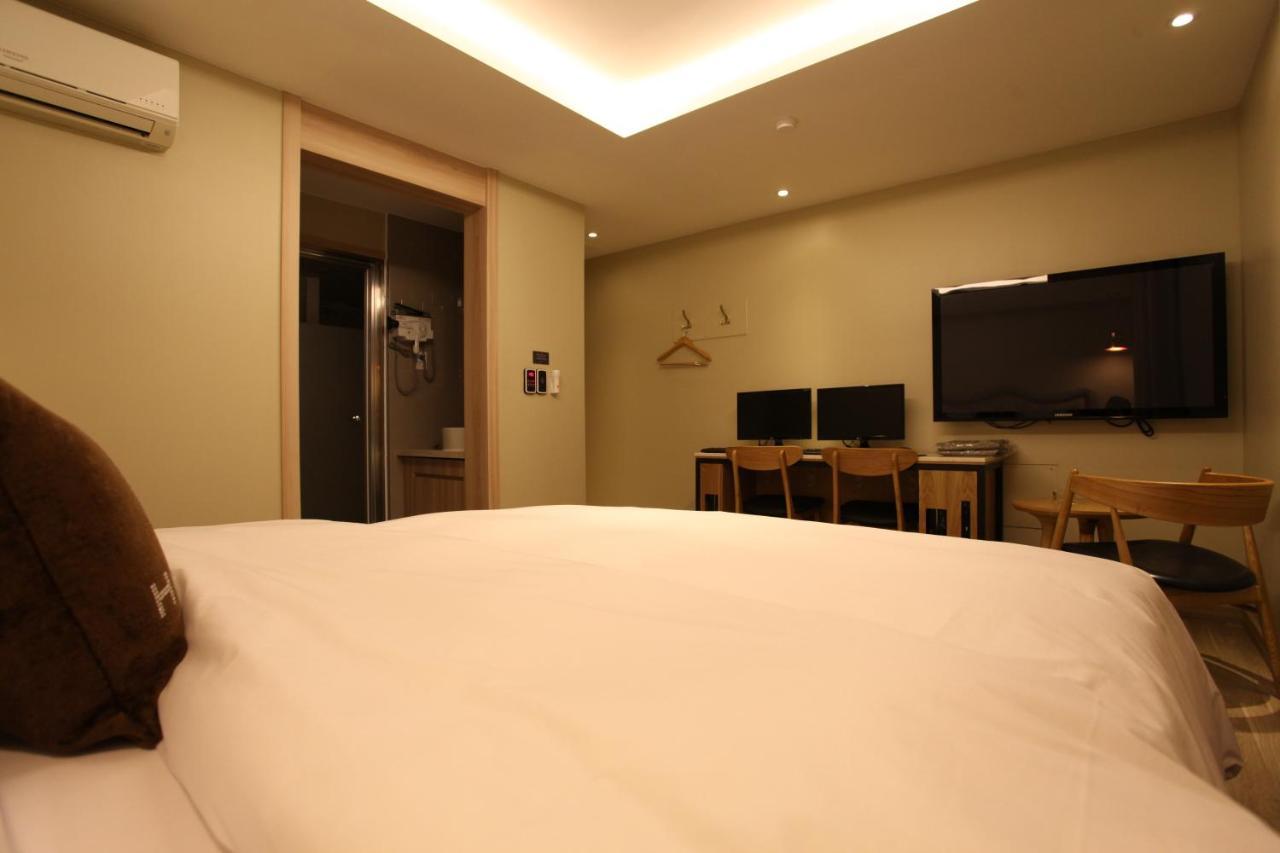 Lin Hotel Seoul Bagian luar foto